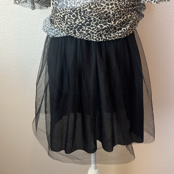 Zara leopard print tiered mini dress sheer bodice, short sleeves round neckline - Picture 8 of 11